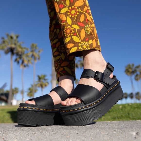 Dr. Martens Voss Quad Platform Sandals - Picture 13 of 13